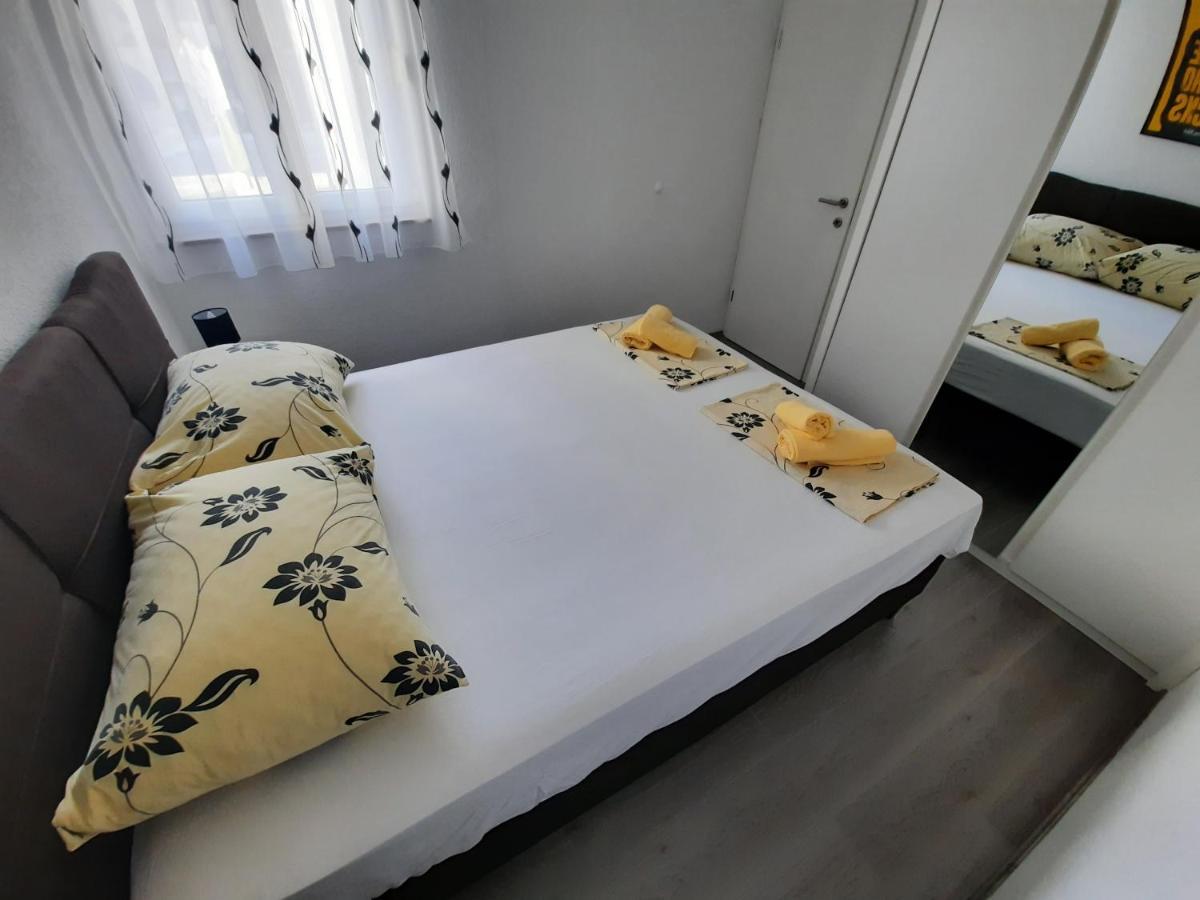 Apartman The Godfather Daire Makarska Dış mekan fotoğraf